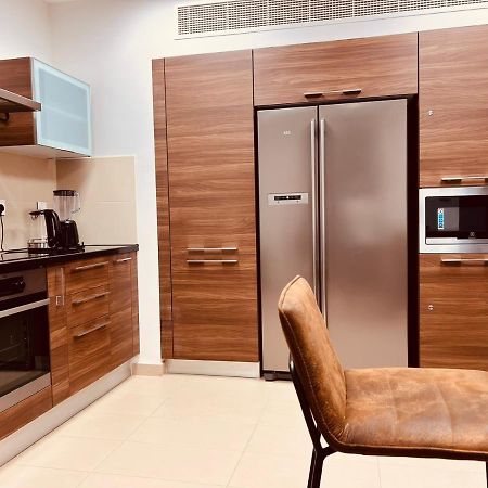 One 2Bhk Elegant Apartment In Muscat Bay 03 Екстериор снимка