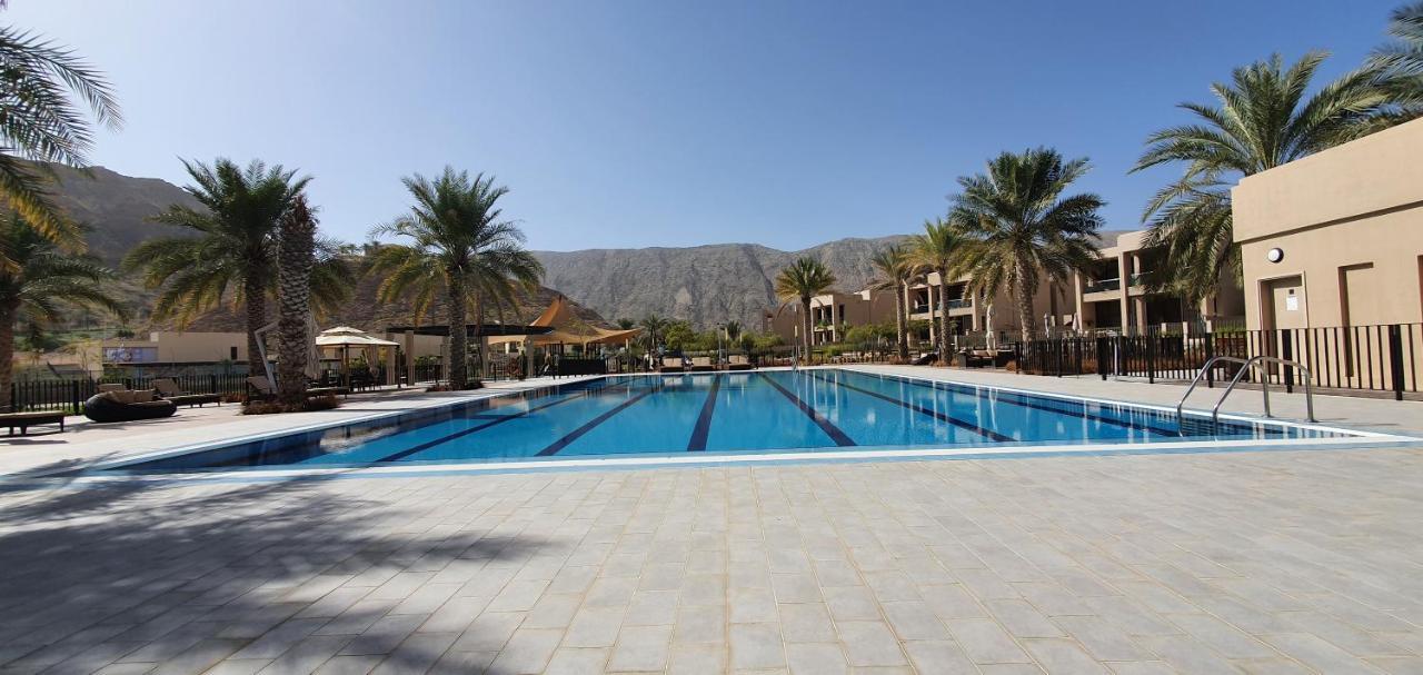 One 2Bhk Elegant Apartment In Muscat Bay 03 Екстериор снимка