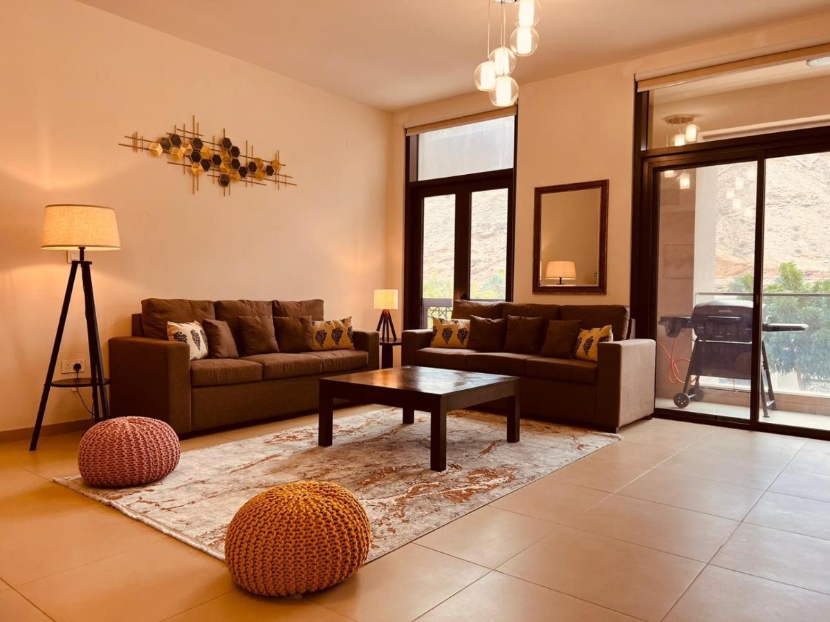 One 2Bhk Elegant Apartment In Muscat Bay 03 Екстериор снимка